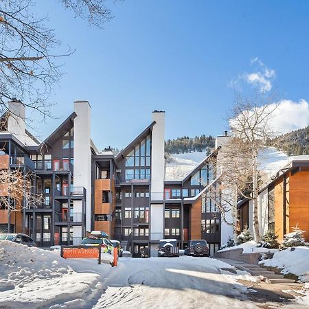 Fifth Avenue 303, Newly Remodeled, Light-Filled 3 Bdr Condo, Close To Ski Slopes Aspen Buitenkant foto