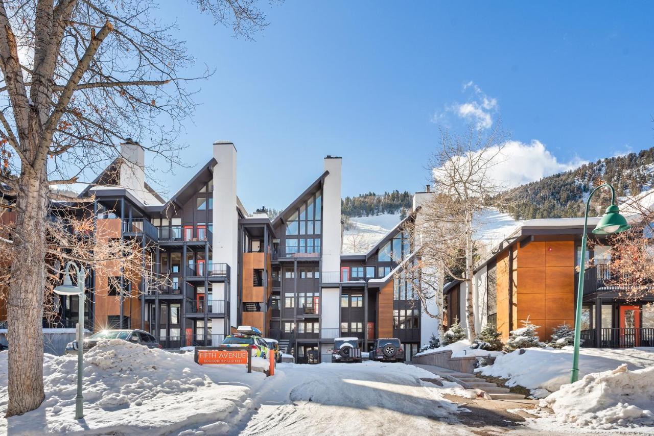 Fifth Avenue 303, Newly Remodeled, Light-Filled 3 Bdr Condo, Close To Ski Slopes Aspen Buitenkant foto